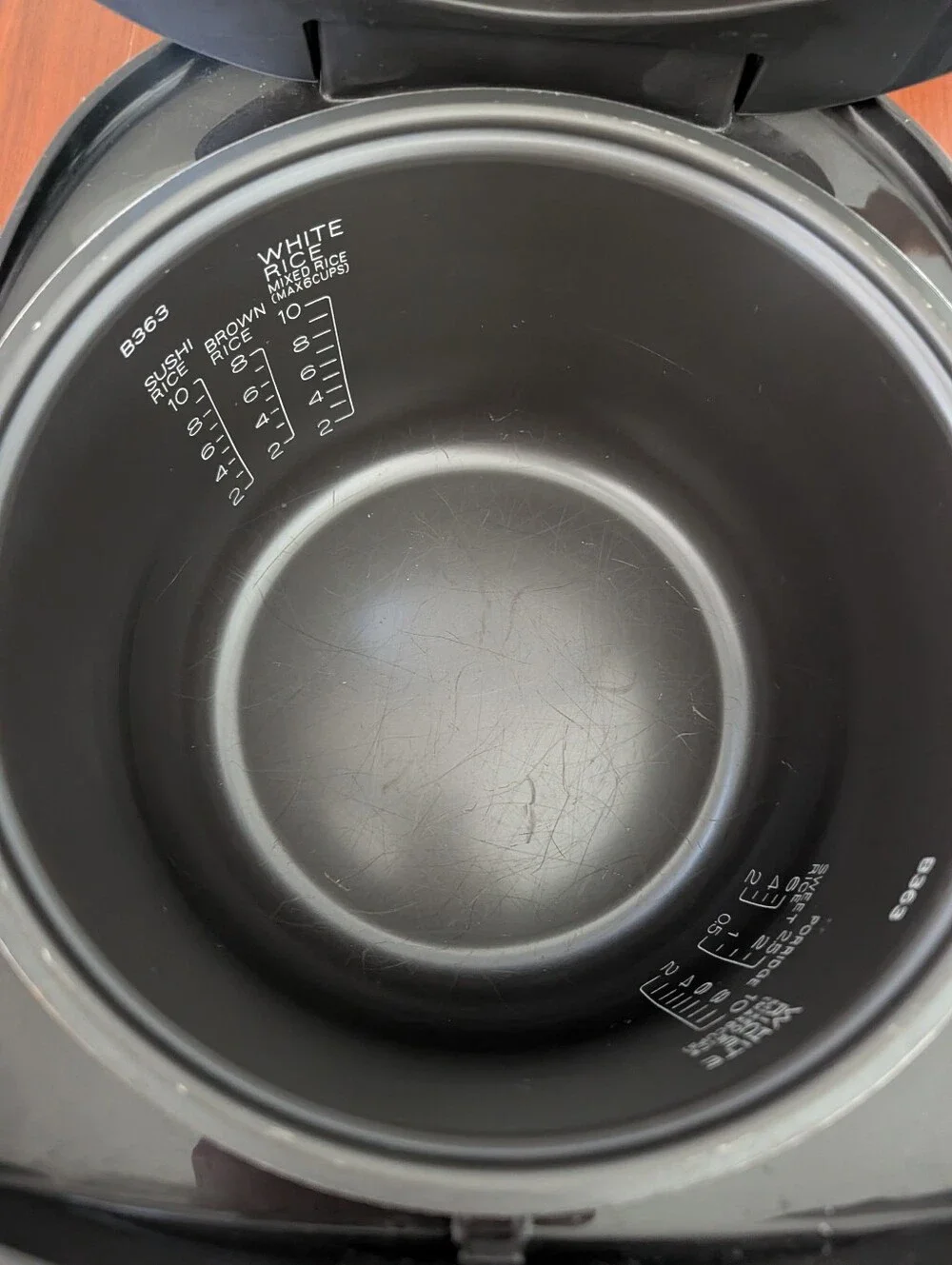 Zojirushi NS-TSC18 Micom Rice Cooker 8 Programs Pre Owned Works